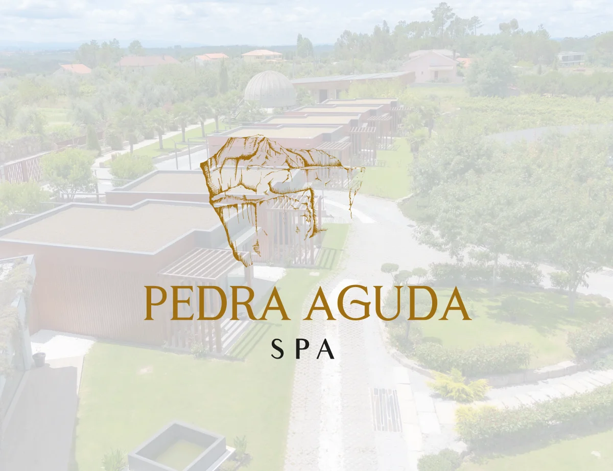 Logótipo Pedra Aguda SPA sobre fotografia